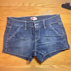 Forever 21 Dark Blue Jean Shorts Size 26